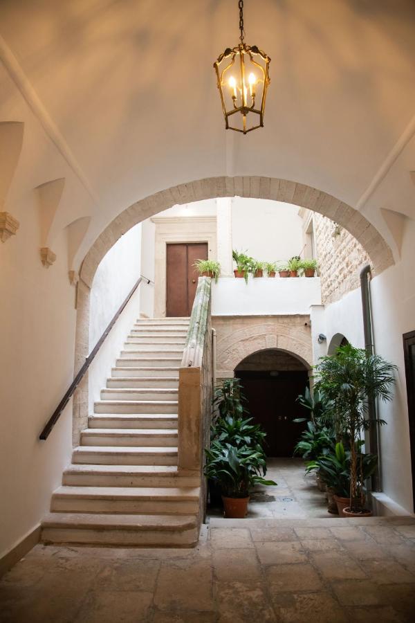 Casa Sant'Orsola - Appartamento Nella Citta Antica Molfetta Exterior foto