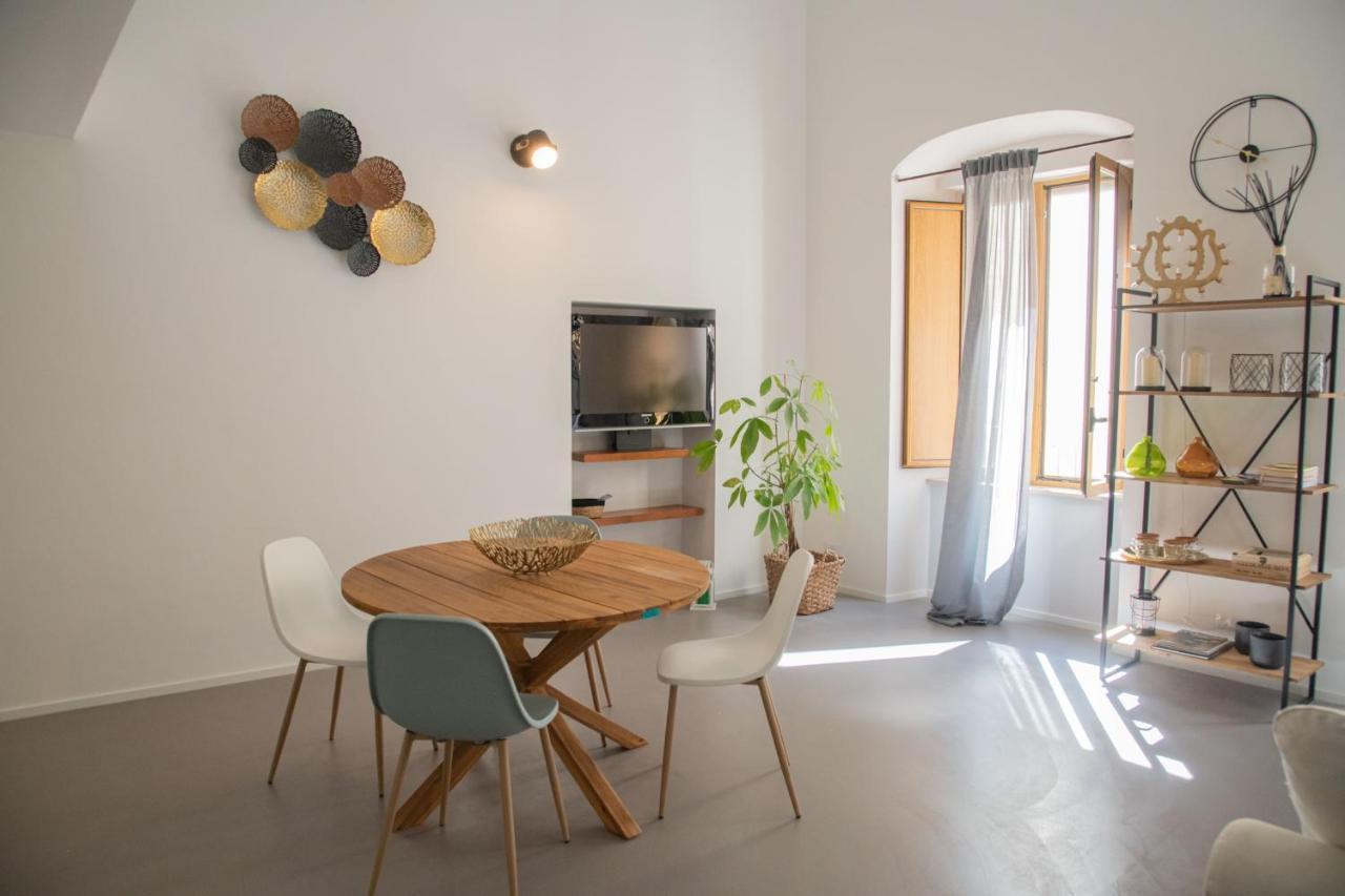 Casa Sant'Orsola - Appartamento Nella Citta Antica Molfetta Exterior foto